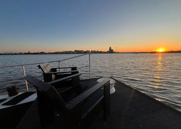 Casey's View House Boat 4* Amsterdam