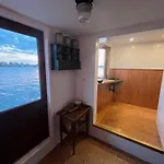 Casey's View House Boat Frühstückspension Amsterdam